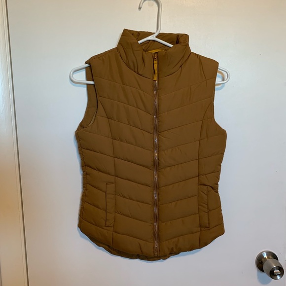 Aeropostale Vest - Picture 1 of 2